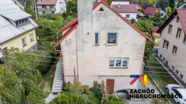 Przestronny dom 2 rodzinny- Os. Jędrzychów